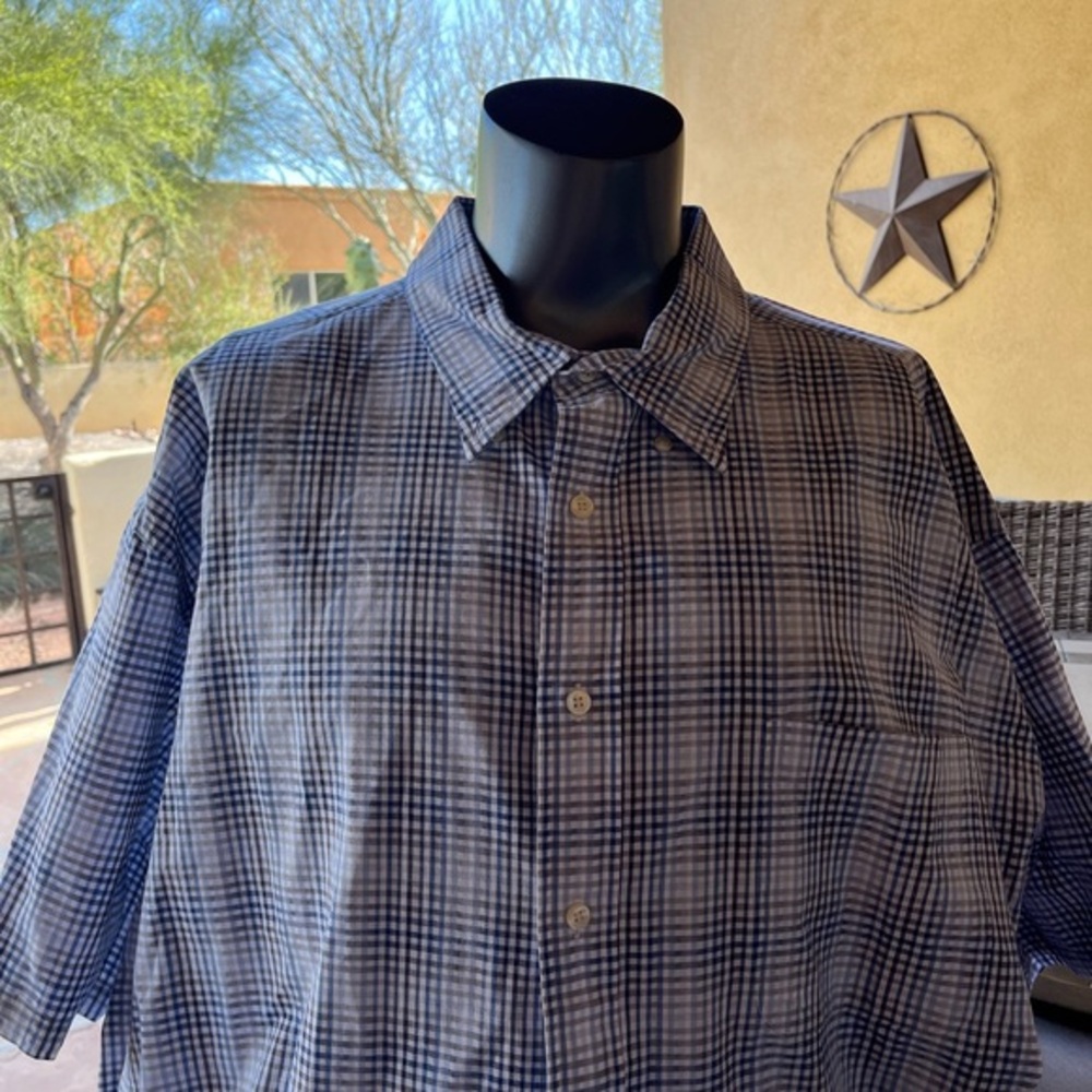 Nwot Checked Roundtree And Yorke Button Up - image 3